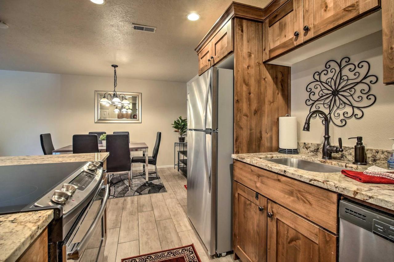 Lovely St George Condo With Resort-Style Amenities! セントジョージ エクステリア 写真
