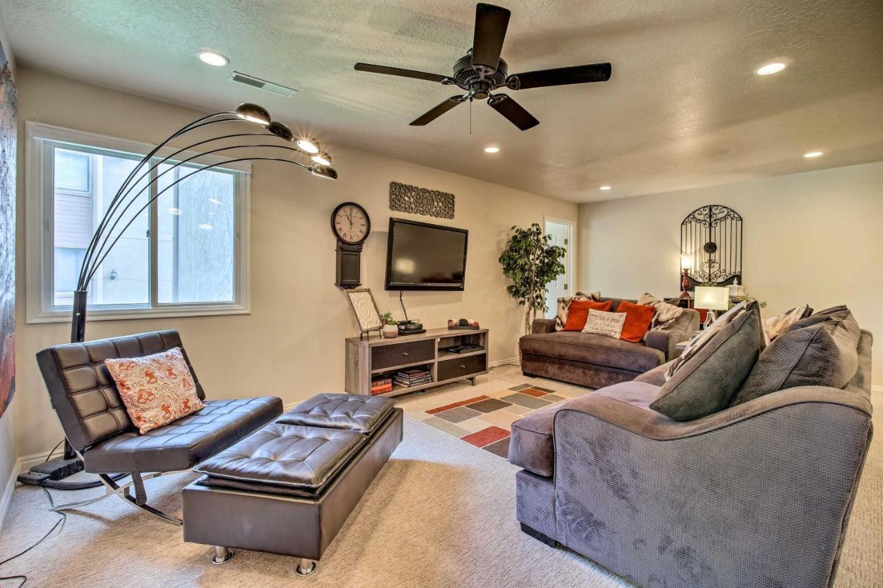 Lovely St George Condo With Resort-Style Amenities! セントジョージ エクステリア 写真