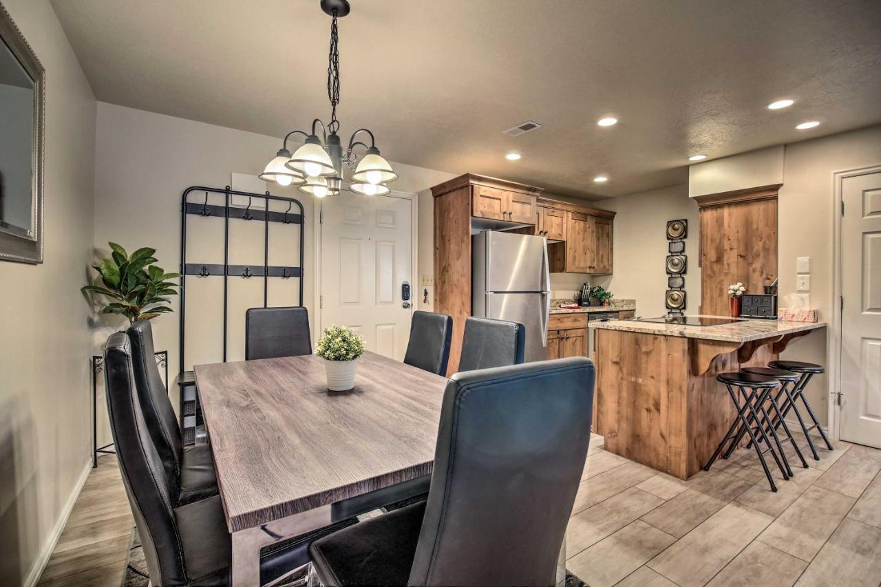 Lovely St George Condo With Resort-Style Amenities! セントジョージ エクステリア 写真